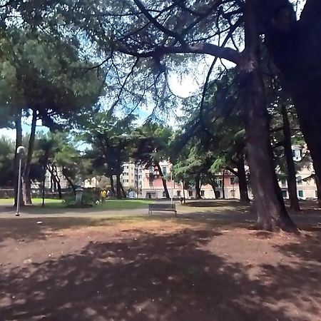 Ferienwohnung Modern & Bright Flat - 2 Min From The Sea Savona Exterior foto