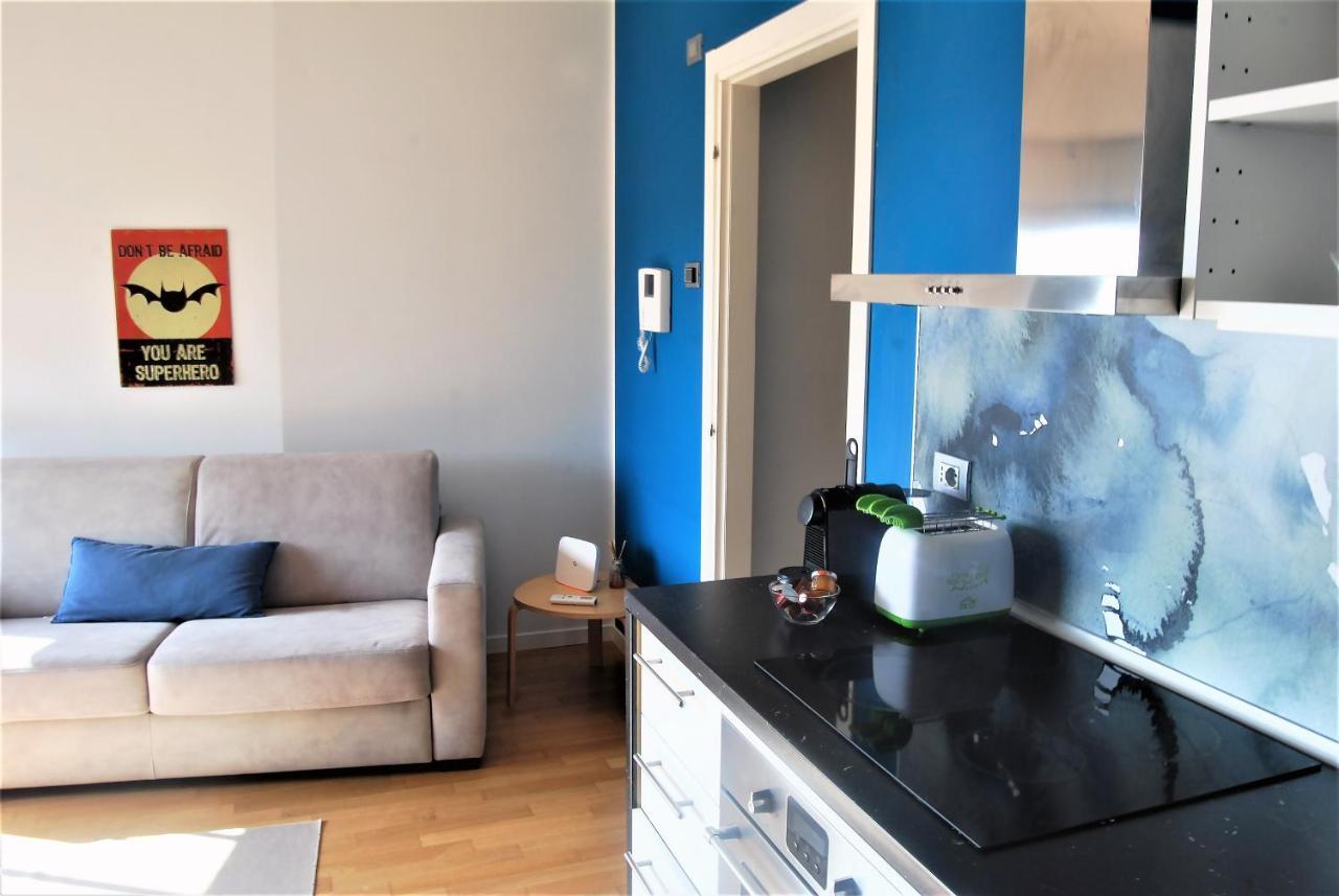 Ferienwohnung Modern & Bright Flat - 2 Min From The Sea Savona Exterior foto