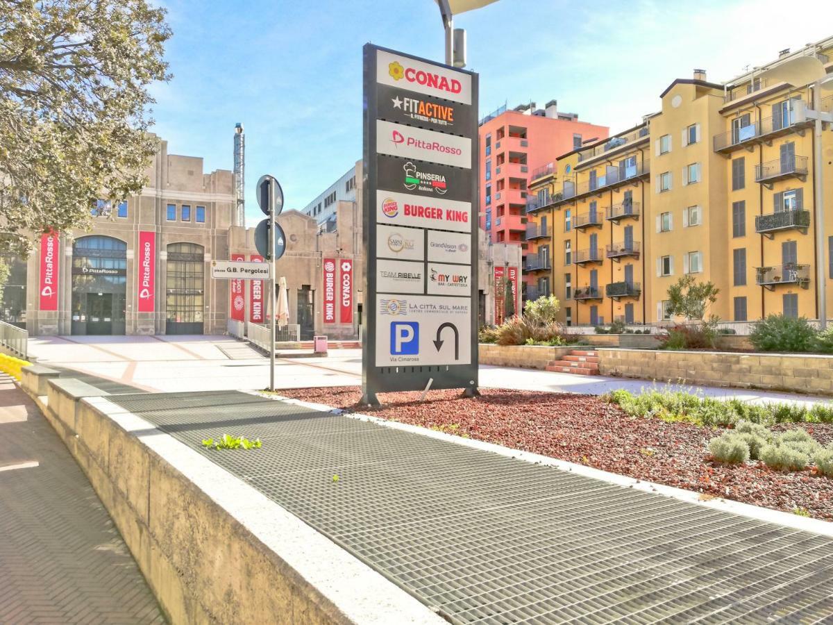Ferienwohnung Modern & Bright Flat - 2 Min From The Sea Savona Exterior foto